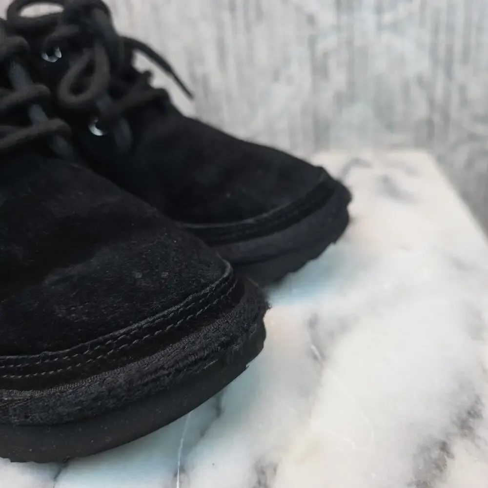 UGG Neumel II Unisex Kid's Chukka Boot Color Black Sz 10